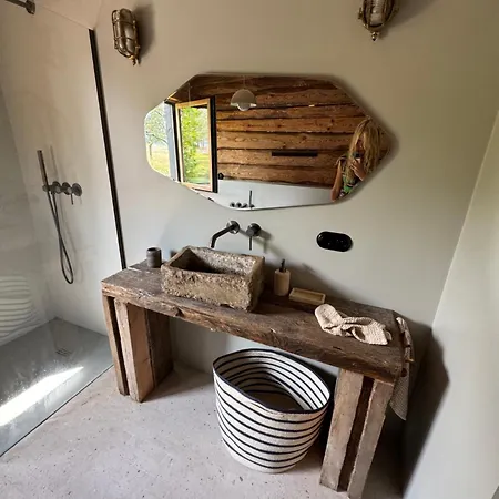 Chalet Dom W Sadzie Kostomloty