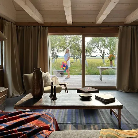 Dom W Sadzie Chalet *