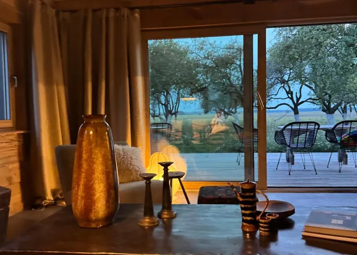 Dom W Sadzie Horská chata Kostomloty